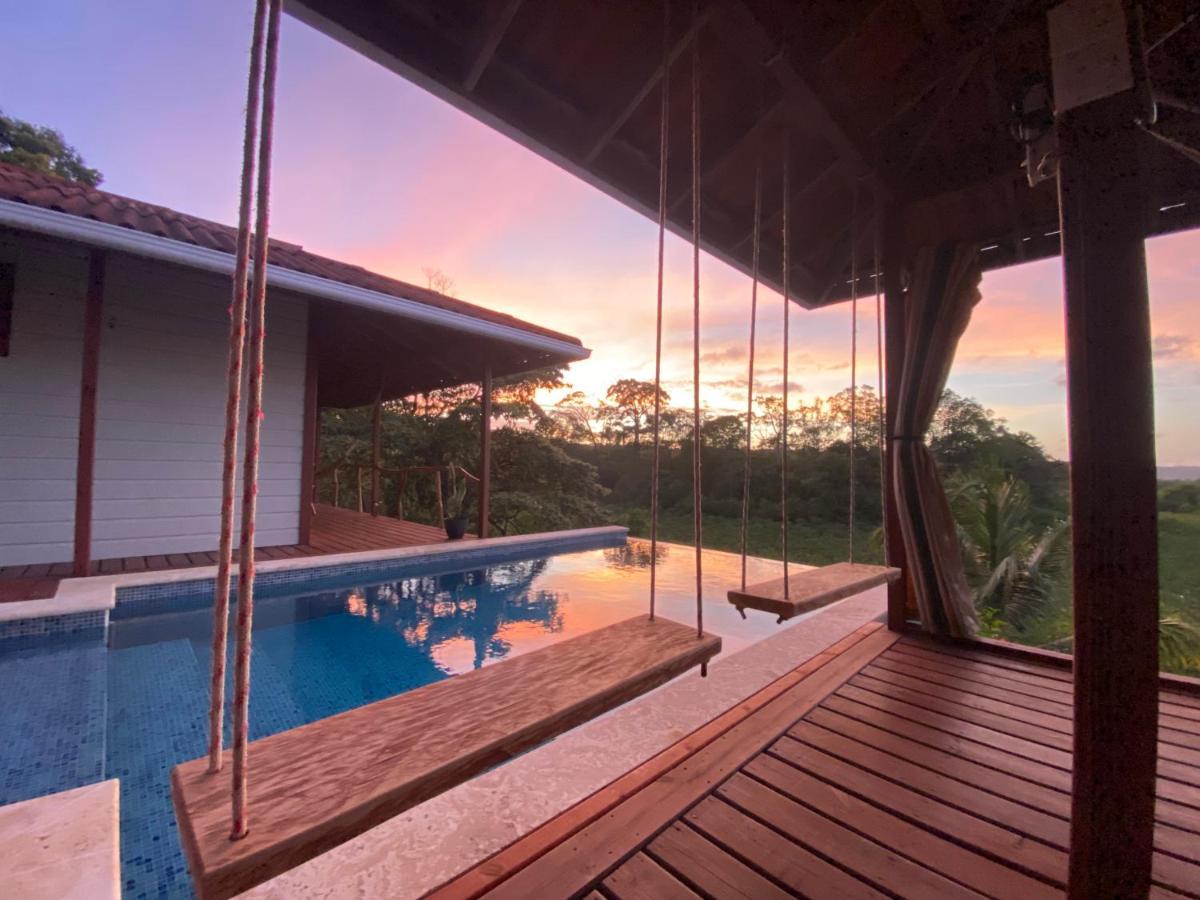 Casa Marlin Bed & Breakfast โบกัสทาวน์ ภายนอก รูปภาพ